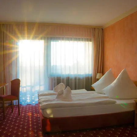 מלון Hotel-restaurant Alpha 3*