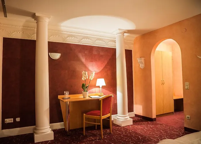 فندق Hotel-restaurant Alpha فريدريشسهافن